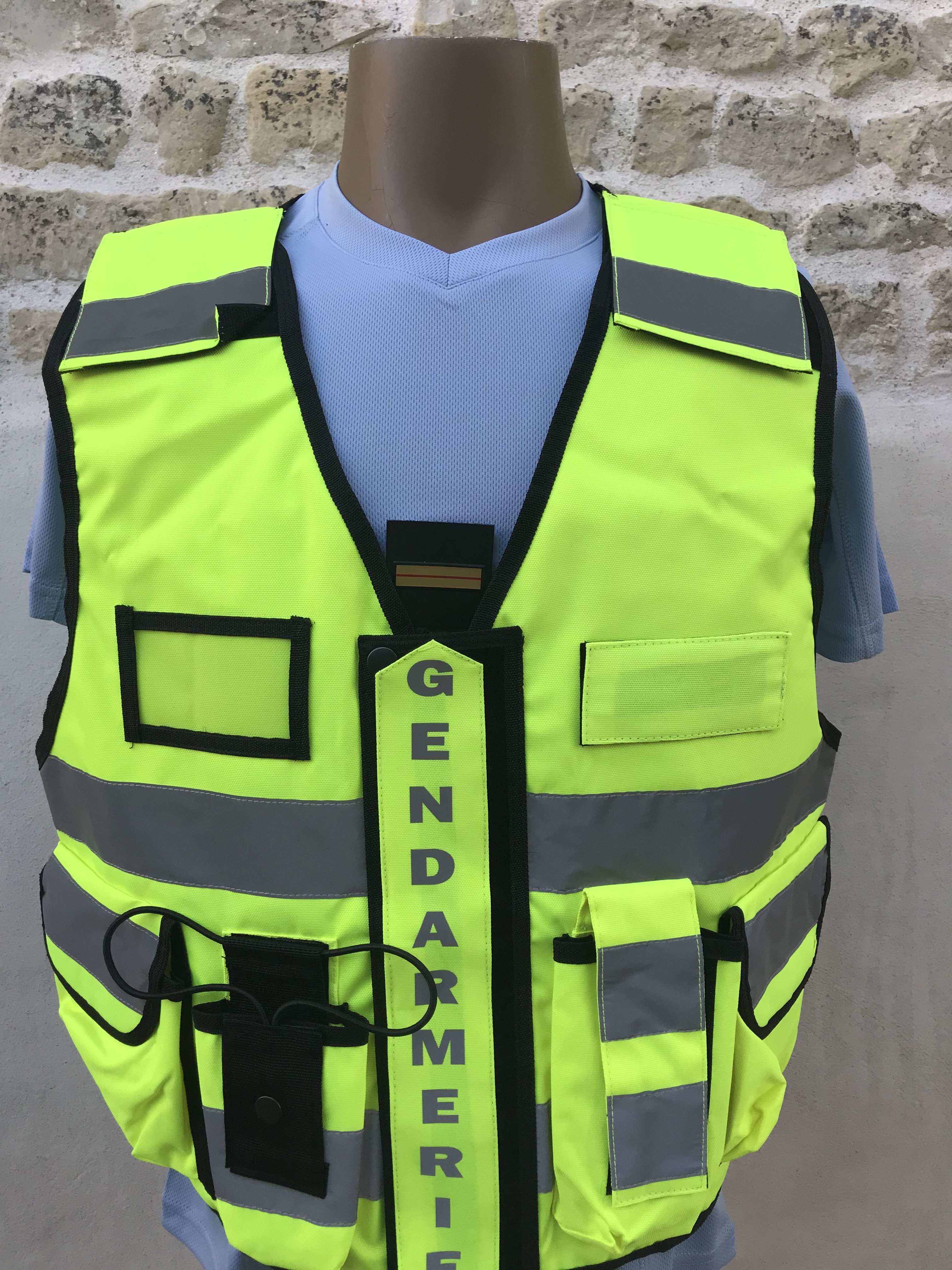 Gilet Gendarmerie THOR Jaune ( option marquage Unité coeur ) Devis si  quantité GENDTHORJAUNE :  t-shirts techniques militaires  personnalisés